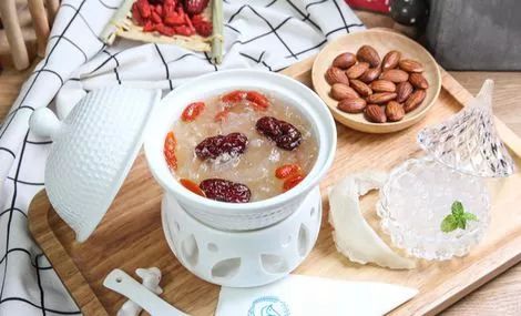 老年人吃燕窝的做法及好处