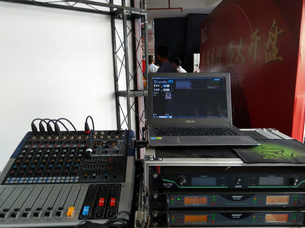 珠海中海南航地产车位开盘活动火爆认购现场