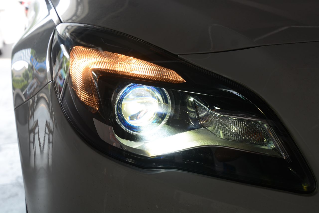 格界gegnm性能版led透镜大灯特写