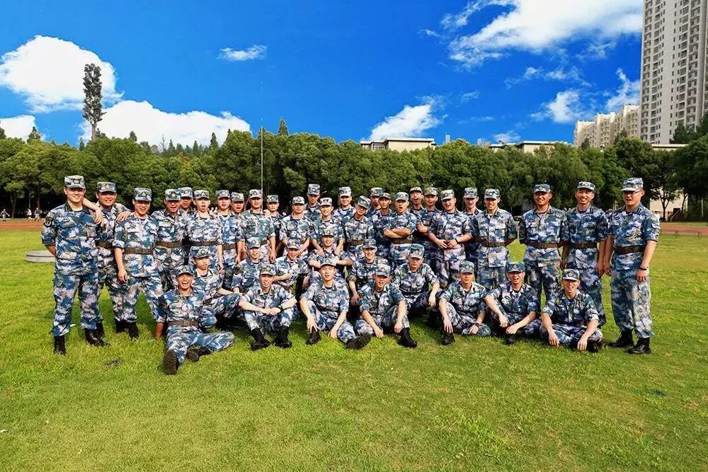 海军军校学员的毕业照不一样的迷人震撼