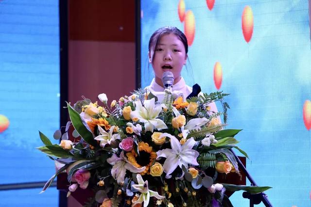 青春不散场前途无限量长葛市求实中学2019届毕业典礼