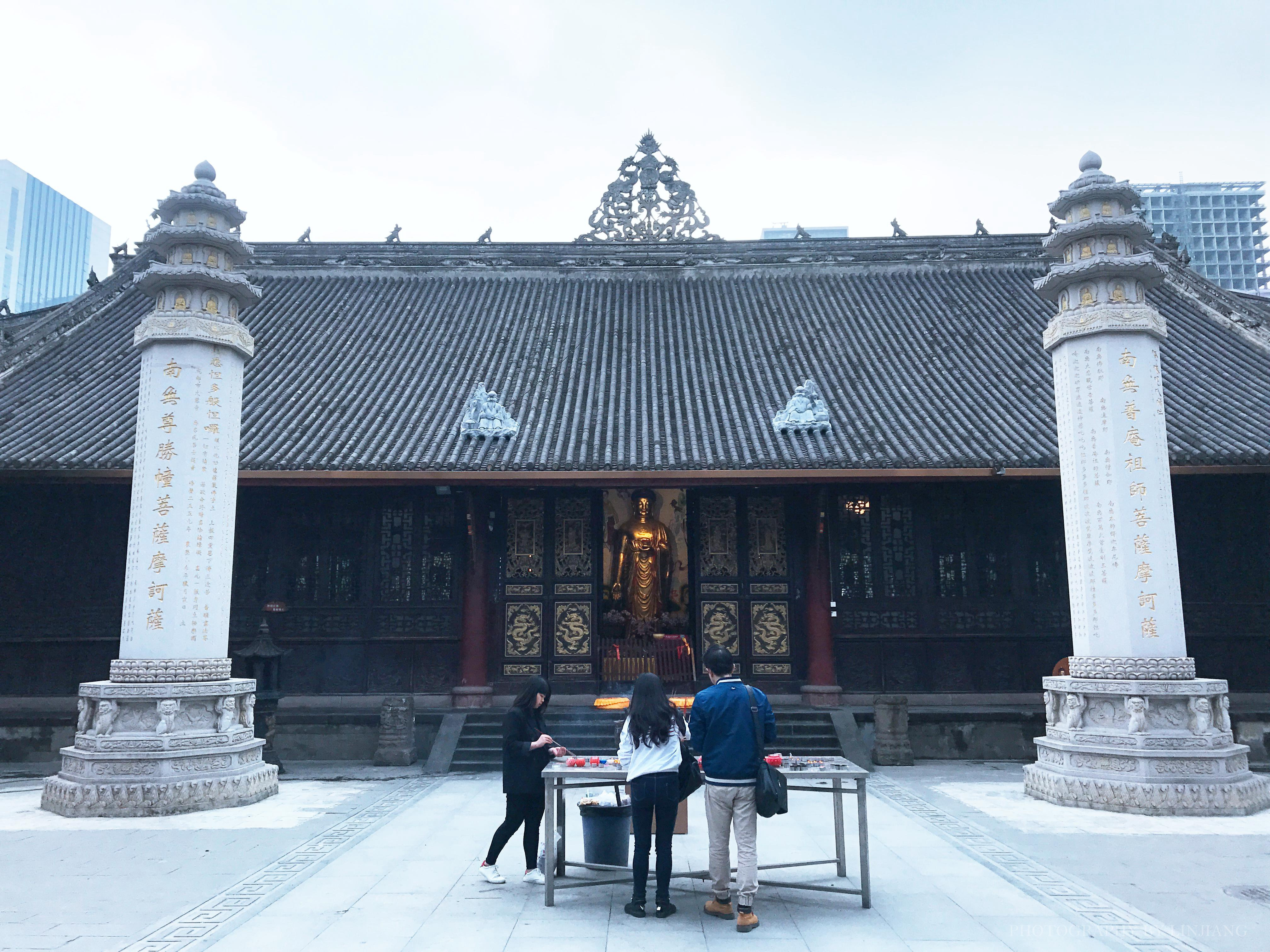 成都龙泉驿寺庙图片