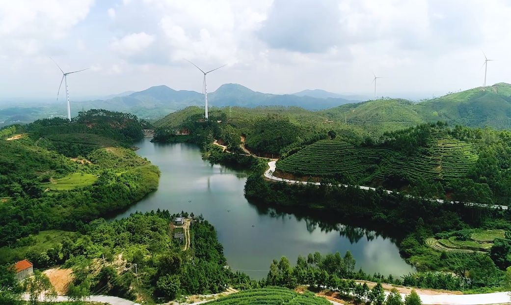 想看廉江绝美风景,这座山不容错过!周末自驾出发!