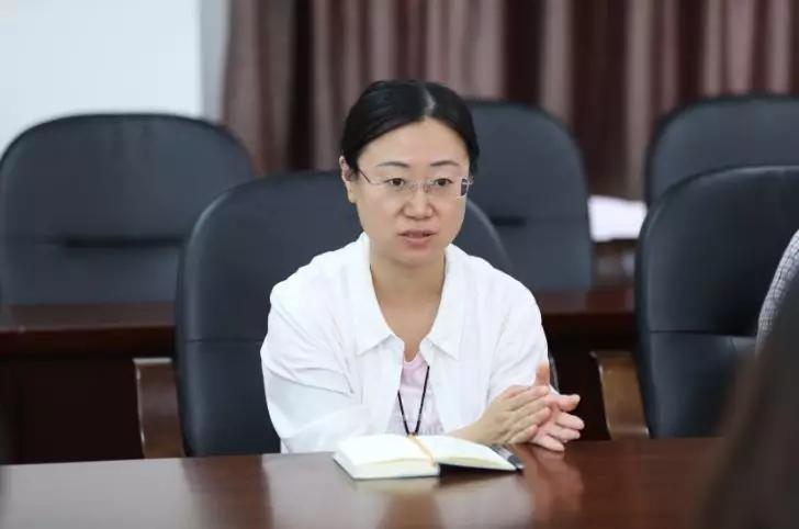 友成基金会副秘书长苗青,项目官员杨翊先生,彭水县关工委主任万建民