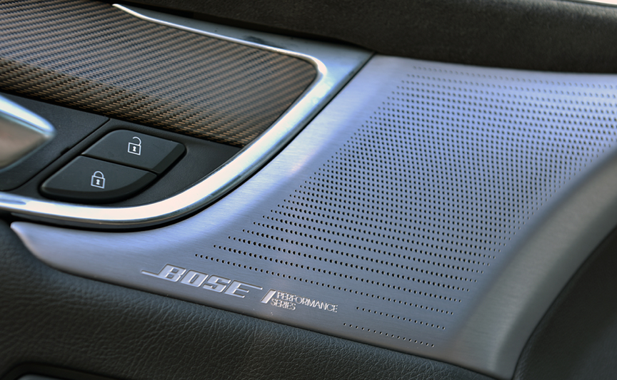 bose performance至臻音响——四驱铂金版这套出现在顶配车型上的