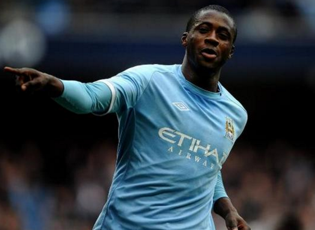 一笔签约令中甲形势巨变,打爆c罗之人提前布局中超_亚亚图雷