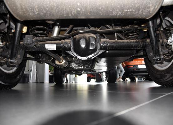 牧马人:心有猛虎,最经典的硬派越野车,不输奔驰g