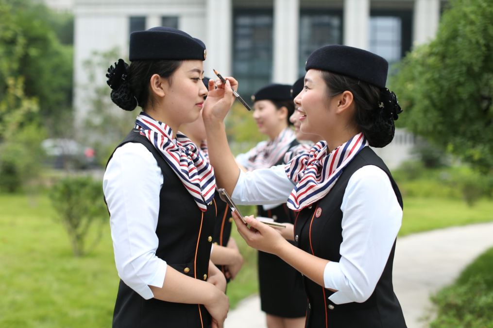 武汉贵阁物业怎么样(武汉贵阁物业员工有哪些福利)