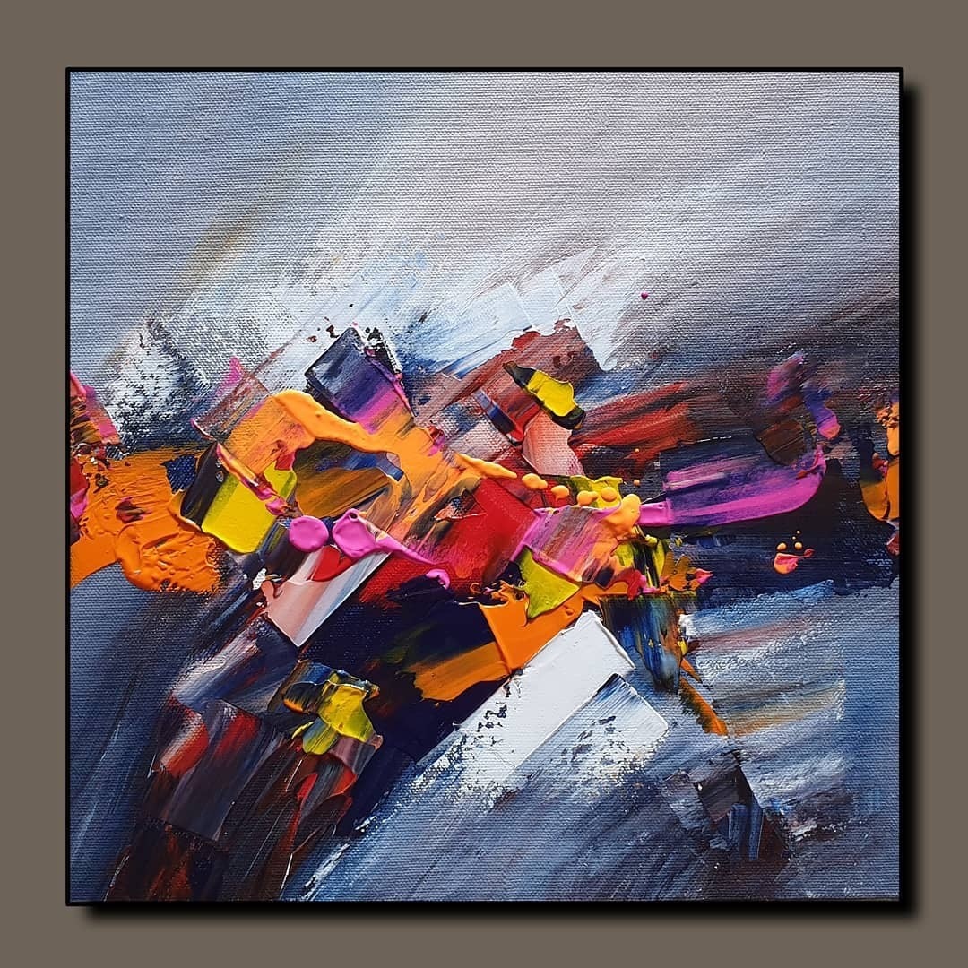 在抽象油画中发挥着更为重要的作用因此在感情表达方面或兴奋或压抑