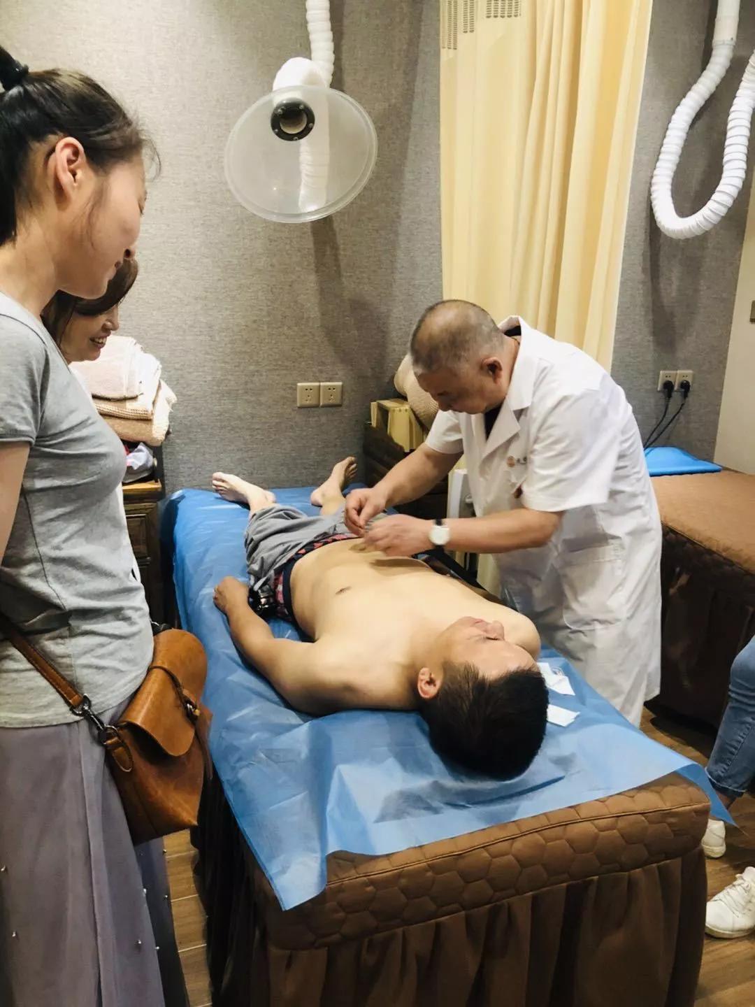 大写|用仁心仁术成就大写人生！