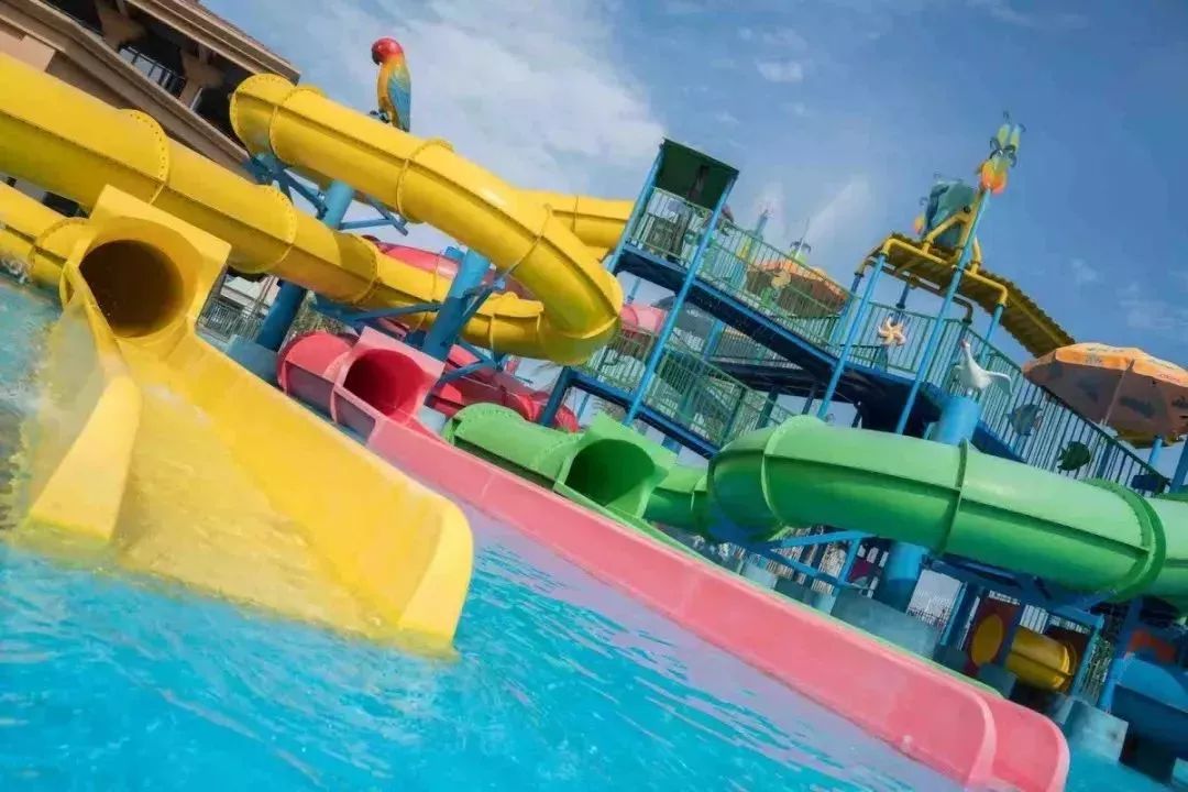 乐山远成水世界夜场来袭40000㎡一票畅玩大人小孩都爱去错过有点亏