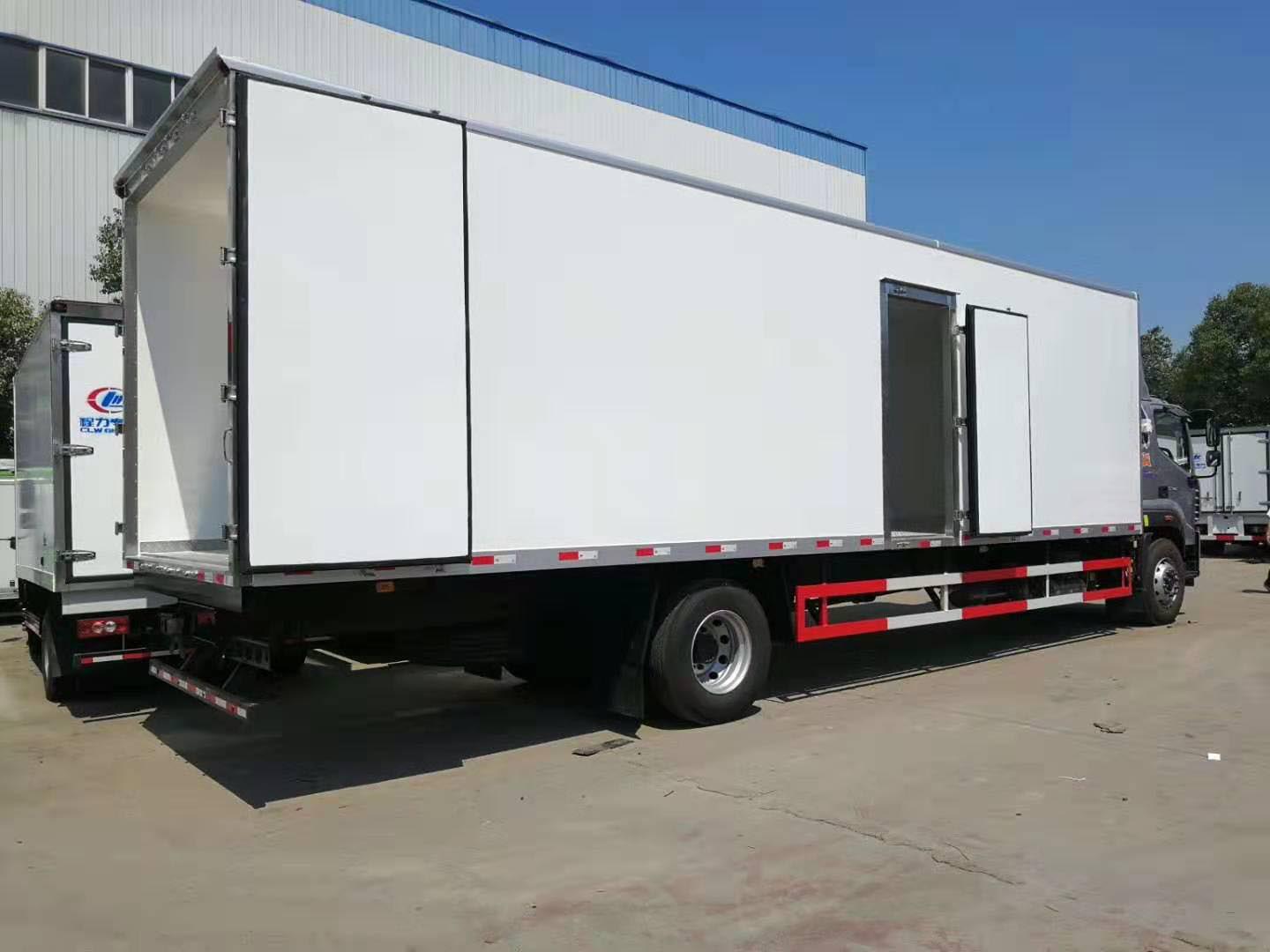 福田欧马可s5厢长958米冷藏车单桥中厢体最长的冷链运输车货车安全已