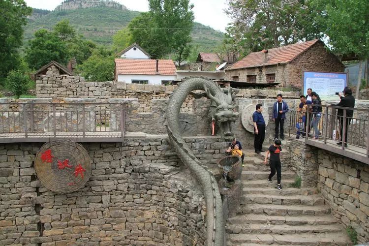 新泰龙廷太公峪景点图片