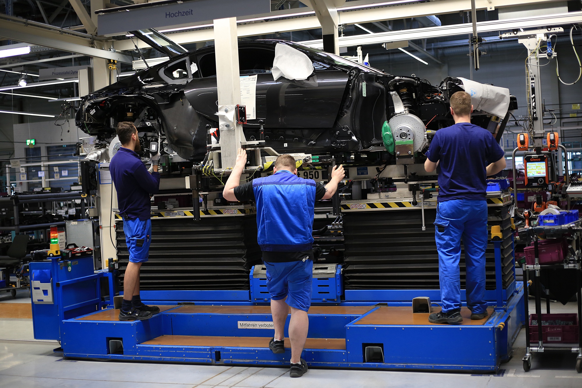 原创德国危机!工厂订单暴跌,各行业订单锐减