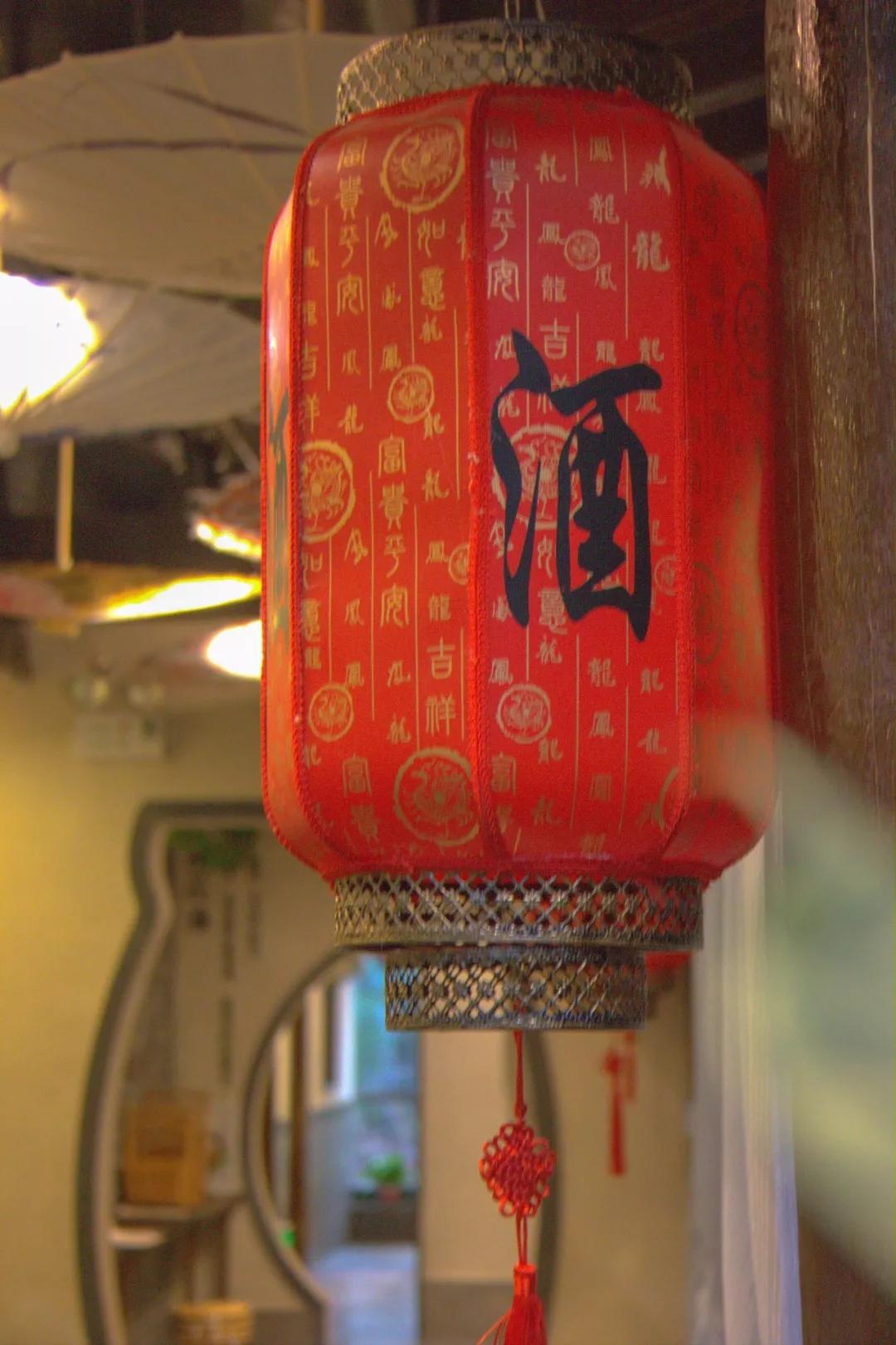 太原新开的中式小酒馆古风大片任你拍十几种只有几度的花果酒特别好喝