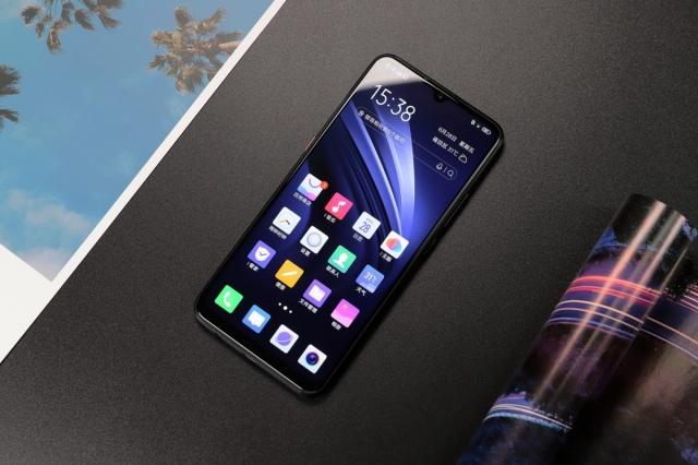 千元机又添一款诚意之作!iqoo neo发布:骁龙845加持 1798元起