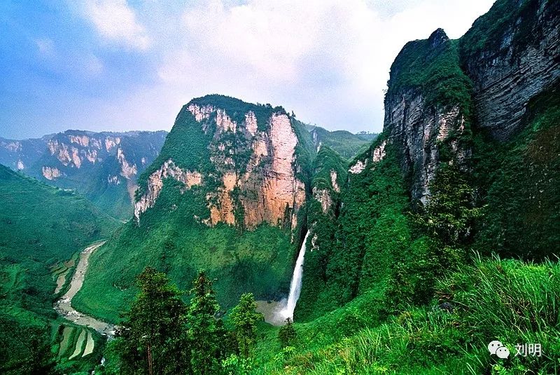 湘西申报世界地质公园行走进天星山