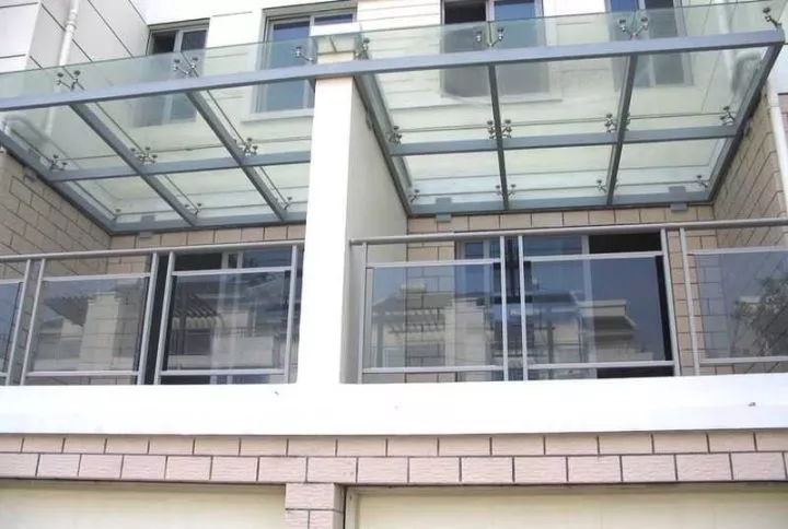 先封阳台还是先贴瓷砖？这些阳台改造技巧你需要知道_保温层