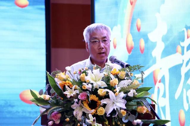 青春不散场前途无限量长葛市求实中学2019届毕业典礼