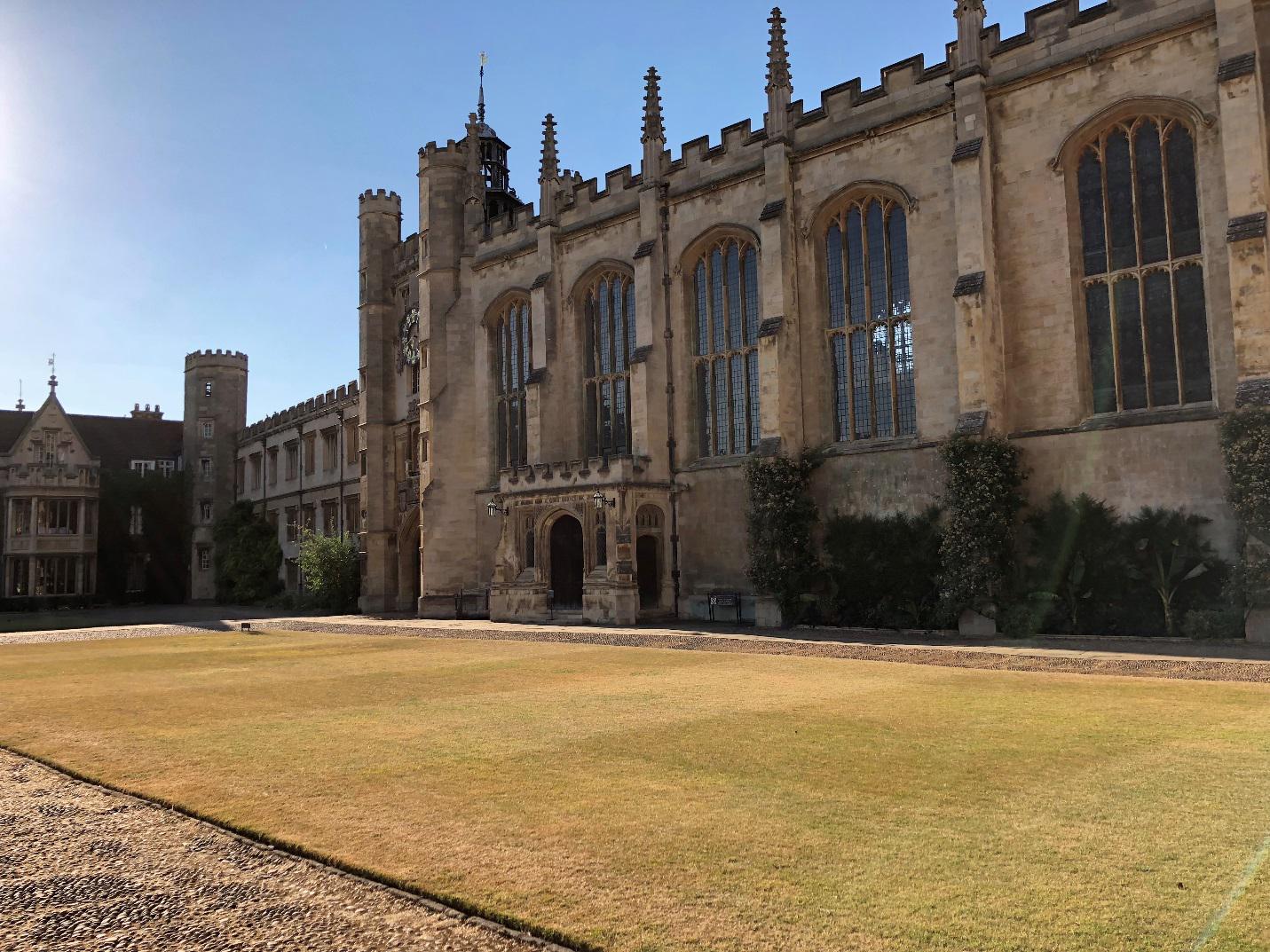 and caius college)和劍橋大學三一學院(trinity college)於1615年