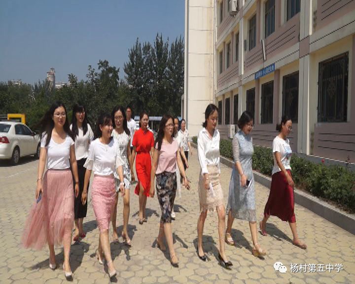 杨村五中麦秋抢收中