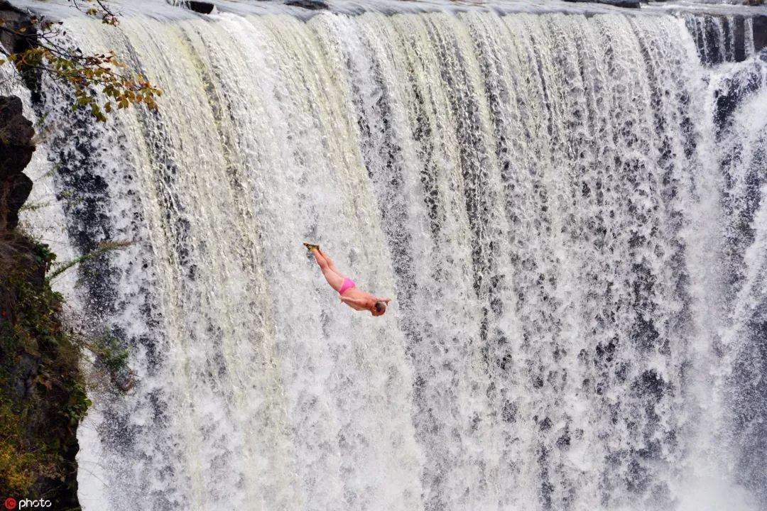 镜泊湖水怪真实照片图片