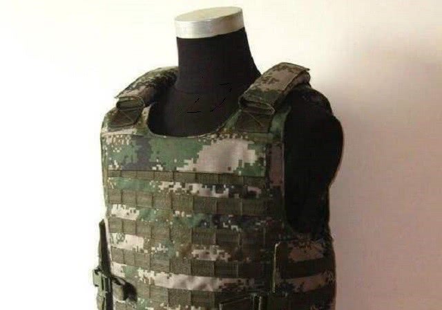 武警15式防弹衣图片