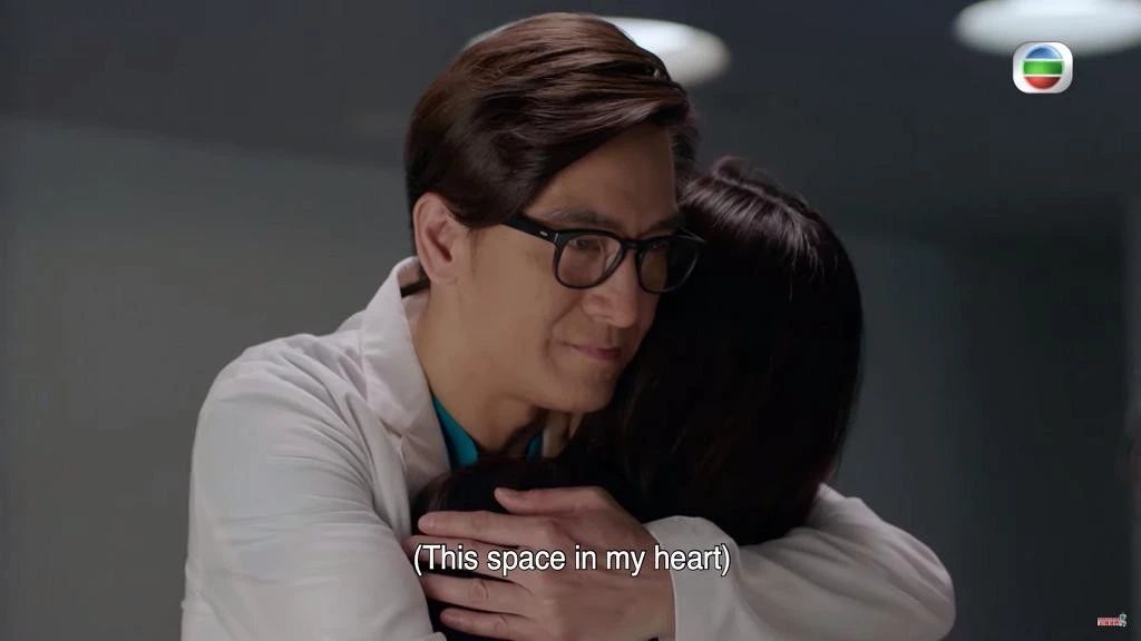 白色强人马国明唐诗咏复合李佳芯强颜欢笑网友好心酸