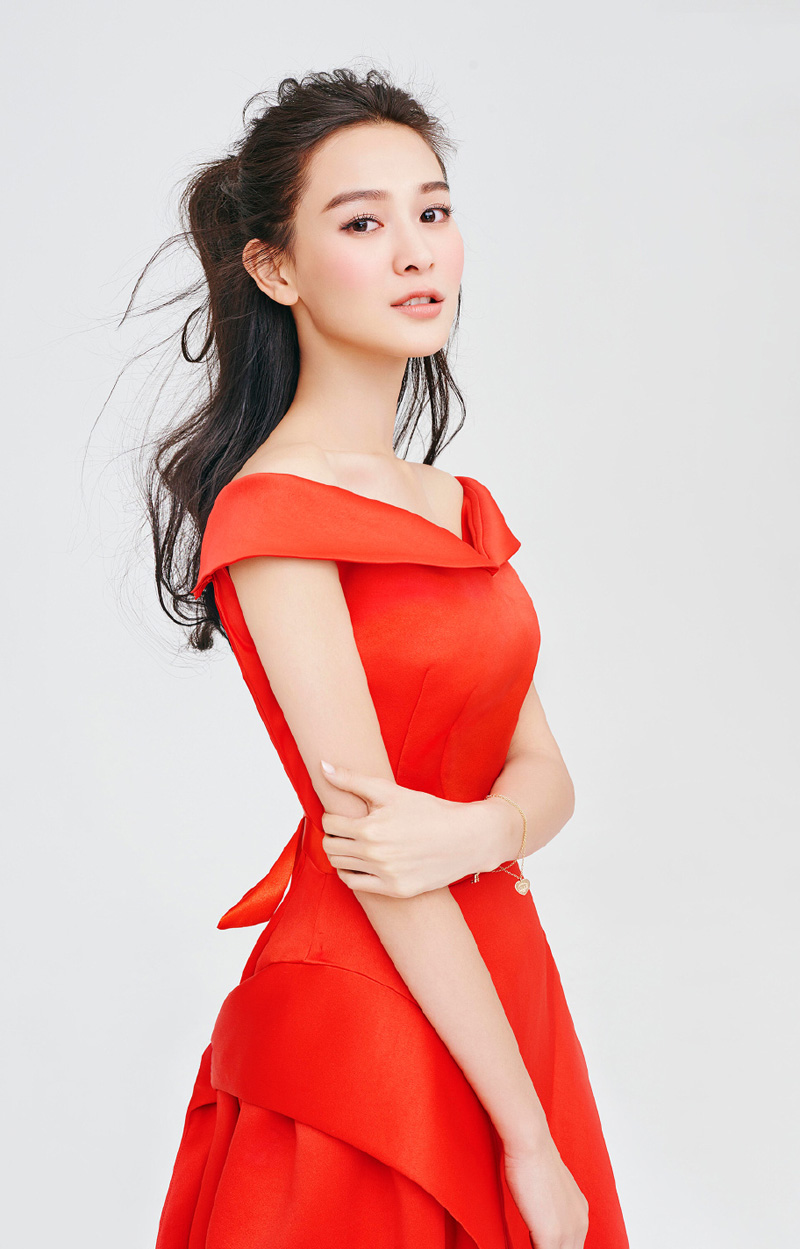 明眸皓齿——演员海铃