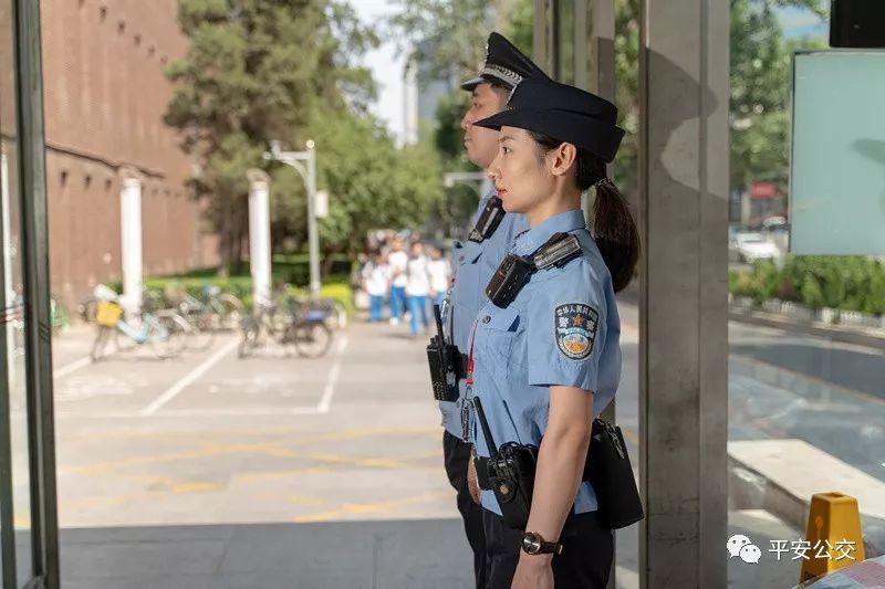 酷暑中,这抹蓝色始终坚守在您的身边……_反扒