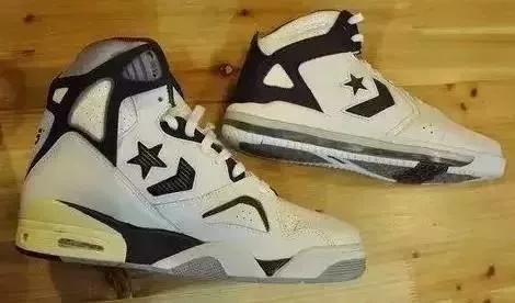 原来安西教练才是最会穿的人!