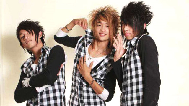 还记得越南洗剪吹组合吗如今变成小鲜肉简直判若两人