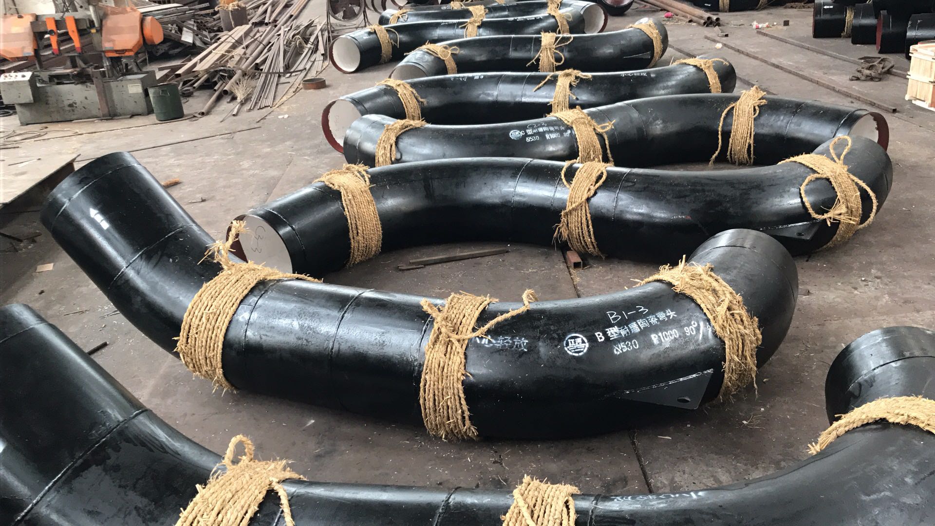 20年工程师第一次揭秘耐磨陶瓷复合管价格跟哪些因素有关