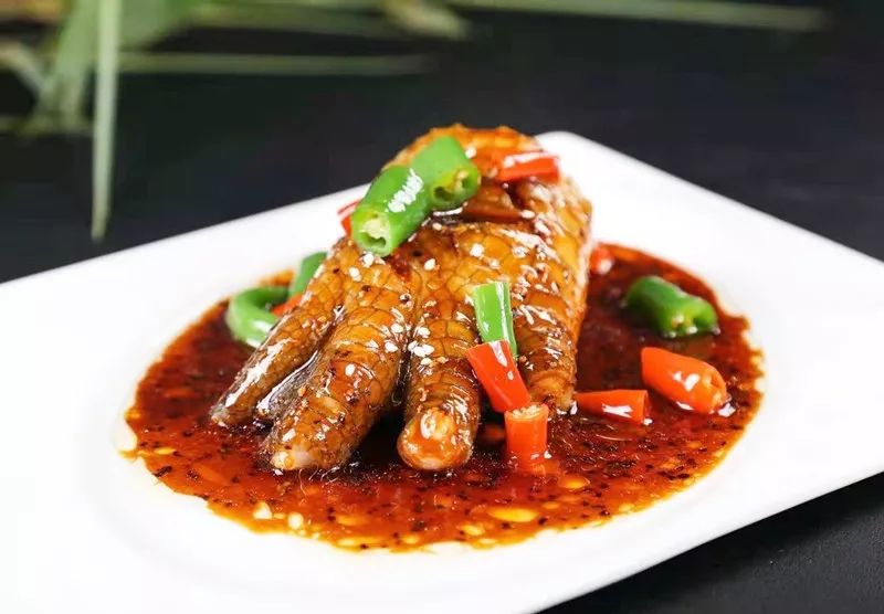 "鳄鱼庄园"惊现许昌丨您身边的鳄鱼主题庄园!