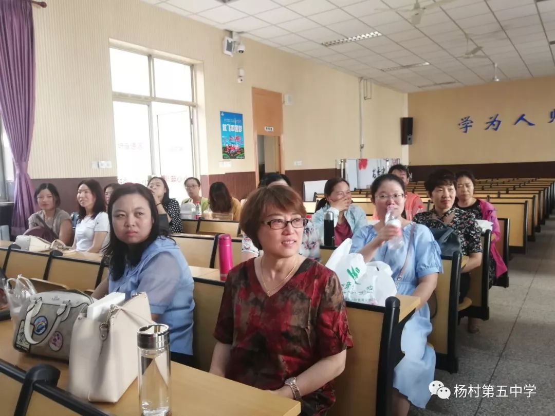 杨村五中麦秋抢收中