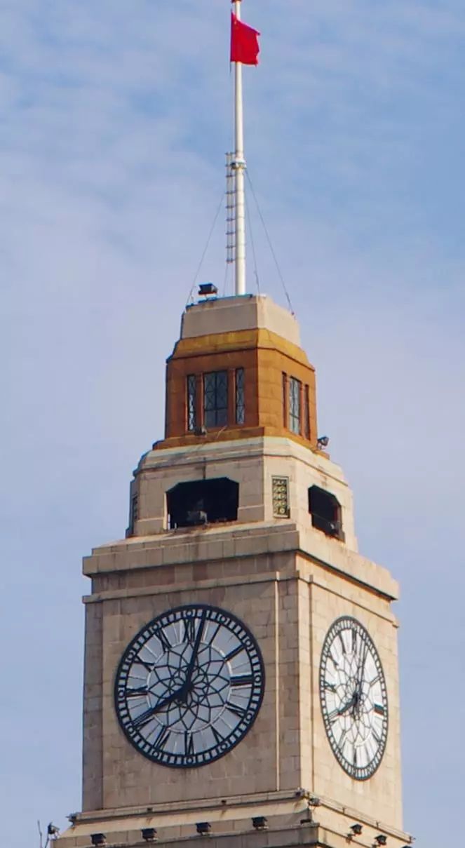 91岁的"上海标志"要回英国老家了?外滩海关大钟即将首次大修_钟楼