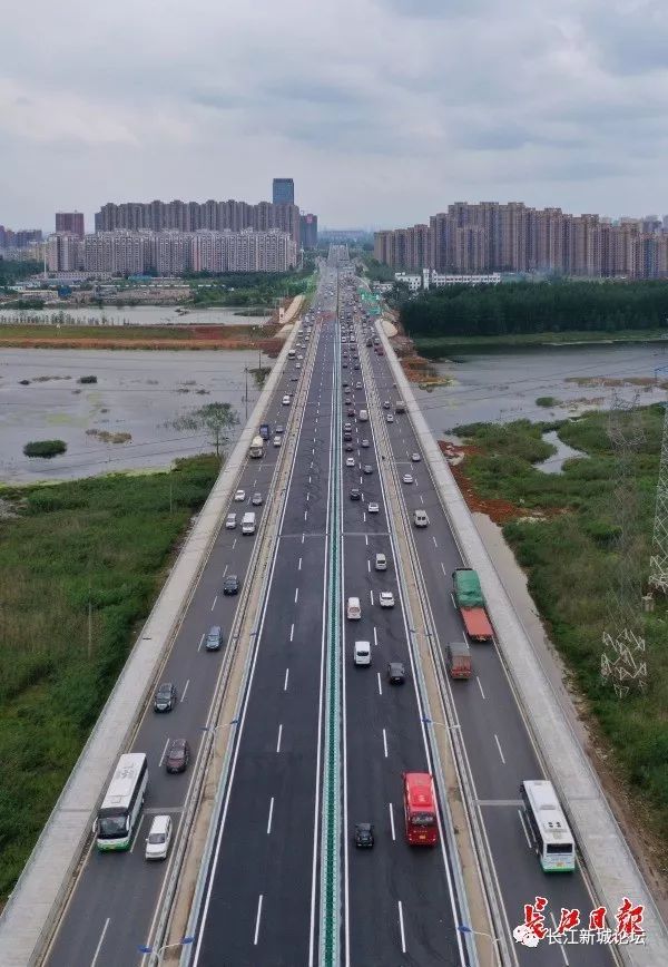 六桥横跨南北盘龙城未来不可限量