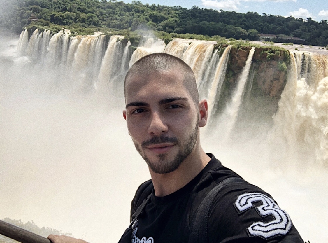 原创斯洛伐克励志男模不仅长得好看还超会赚钱