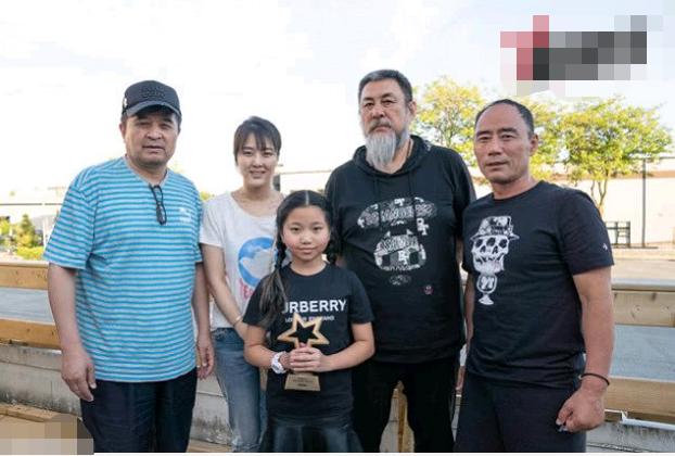 很多知道陆树铭是演员,其实他还有另外一个身份,那就是歌唱家,曾经