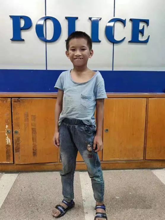 在这里两天多了但一直没有家属认领已被送往顺德儿童福利院联系电话