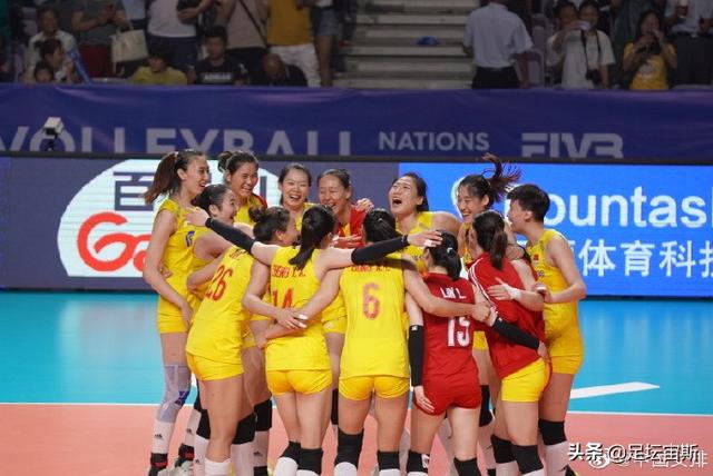 袁心玥,丁霞,曾春蕾,王梦洁,李盈莹,颜妮集体缺席,派出了安家杰带着二