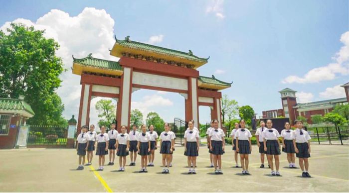 校园拉歌2翠亨小学用心传承努力向学