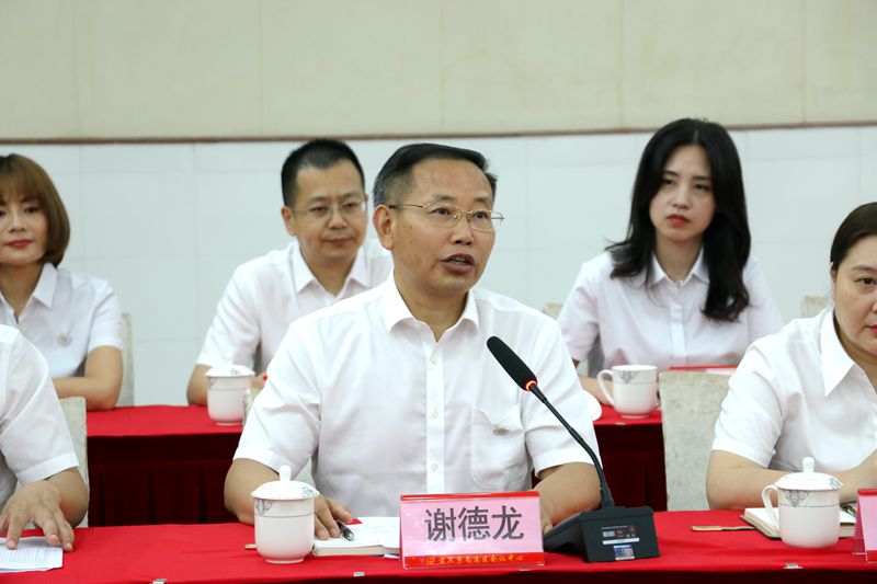 南溪区与市城交投集团公司签订战略合作协议