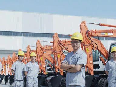 晋江这位农民,其实是传奇企业家_柯子江