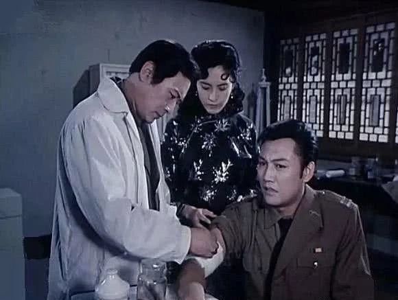 曾经红火的一线演员,事业如日中天时因失足获刑从此销声匿迹_李俊海