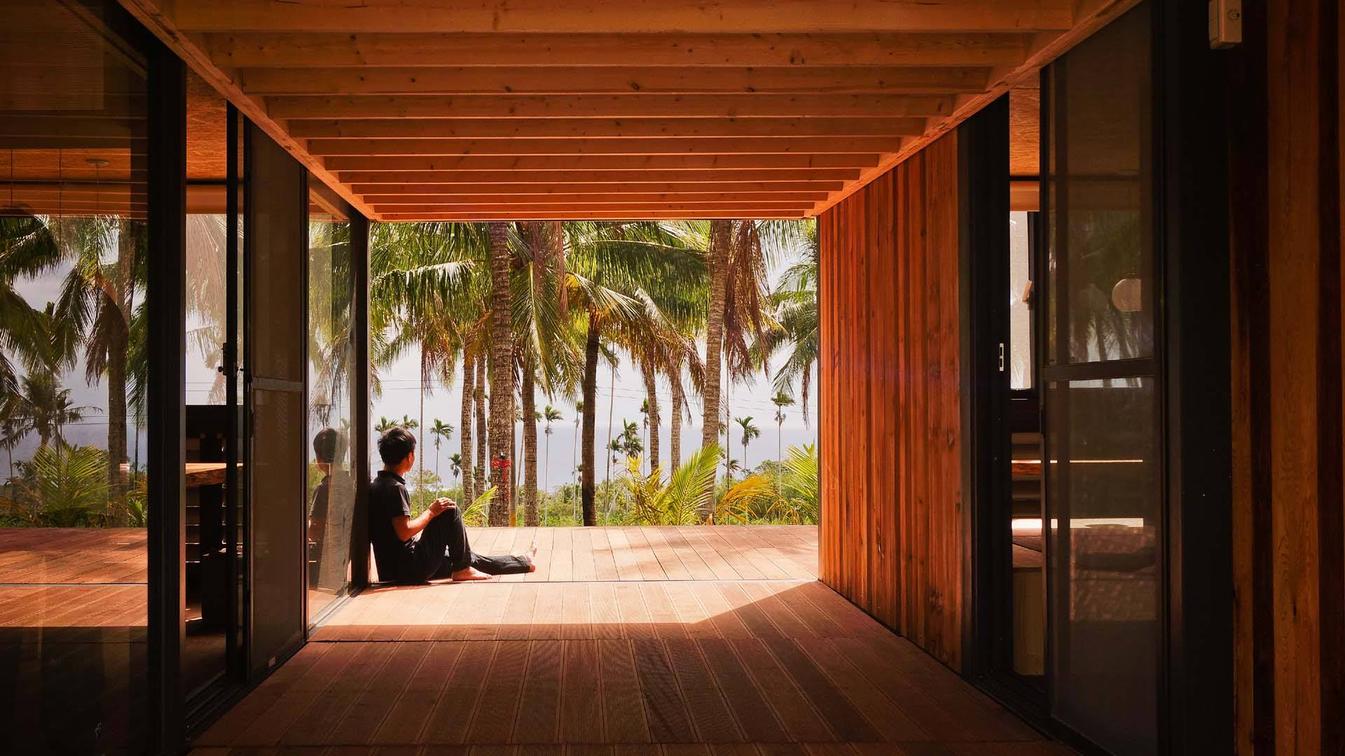 台湾网红民宿可移动的莱茵阳光"自然红屋"