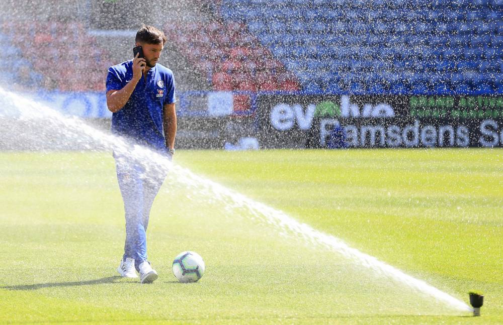 喝水哥害怕水浴巴舒亚伊调侃名不副实