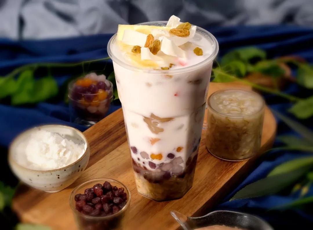 海南甜品清补凉首次被做成独一无二的奶茶店饮品