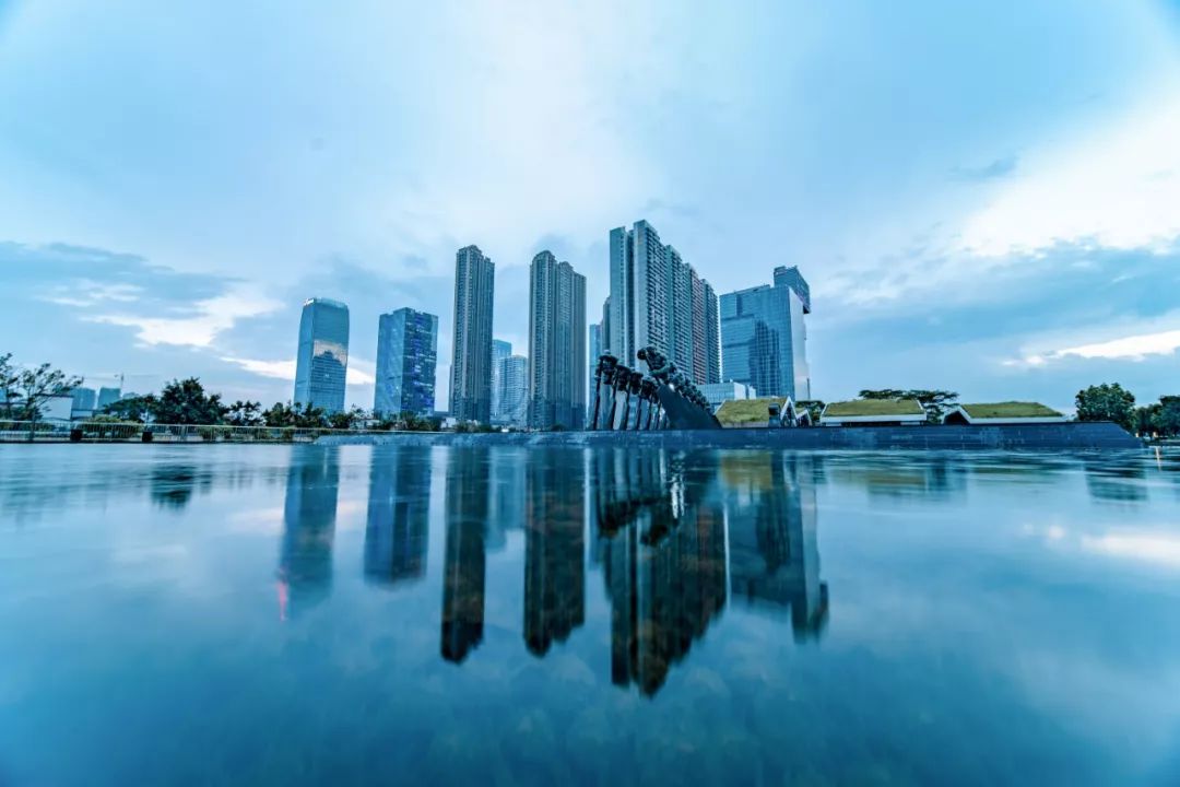 大视野,大格局,大平层,大世界