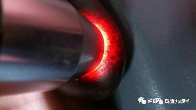 克價13萬是什么玉？新疆和田玉傳說中的紅玉到底存不存在？